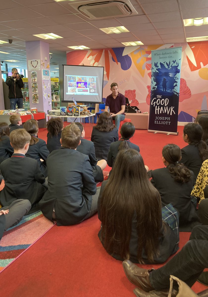BromLibraries's tweet photo. #OrpingtonLiteraryFestival: Day 5 at #OrpingtonLibrary. Students from 5 secondary schools enjoyed hearing @joseph_elliott explain his inspiration for writing #TheGoodHawk trilogy, fun quiz questions & more! Thanks so much Joseph! @Orpington1st @LBofBromley @Better_UK https://t.co/i0GILA5EJo