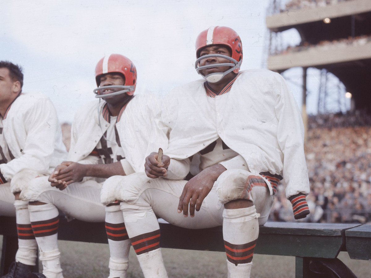 Bronnychill's tweet image. Rest in peace @JimBrownNFL32  💔🕊️