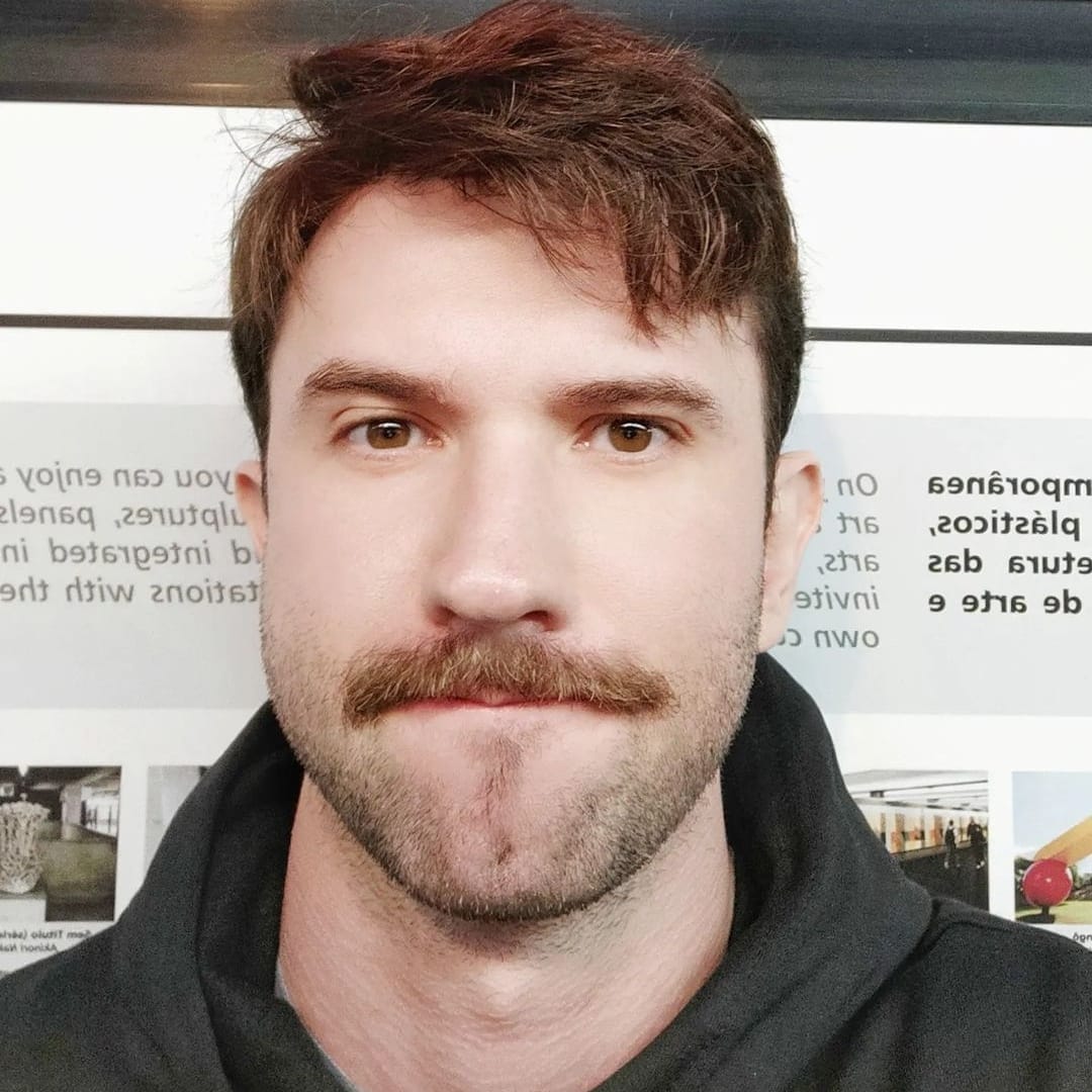 Renato on Twitter: “você sendo gostoso de rosto”