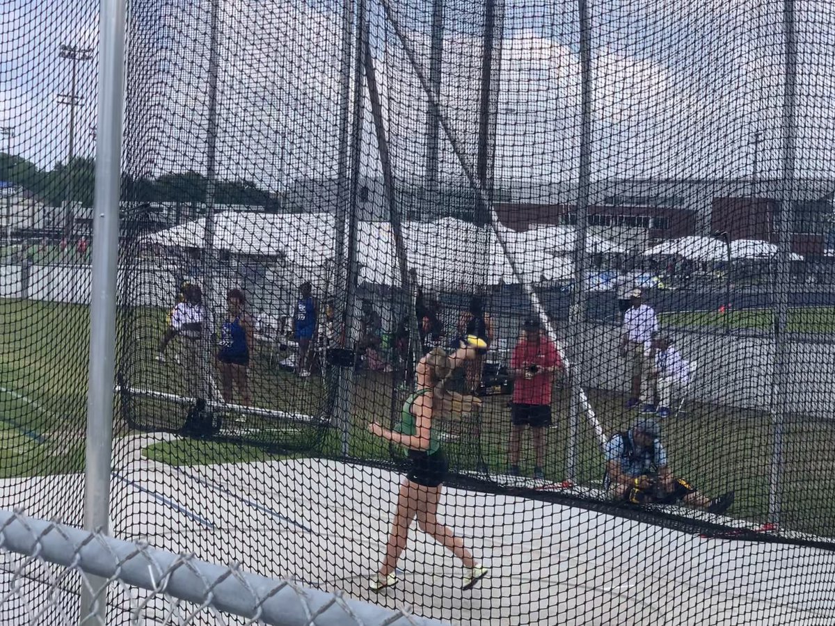 Julia Lemmon threw a personal record of 45.11 in Discuss at the FHSAA 3A State Championship… Alex Thelusma (high jump) and Catherine Daly (javeline) finished in 9th place