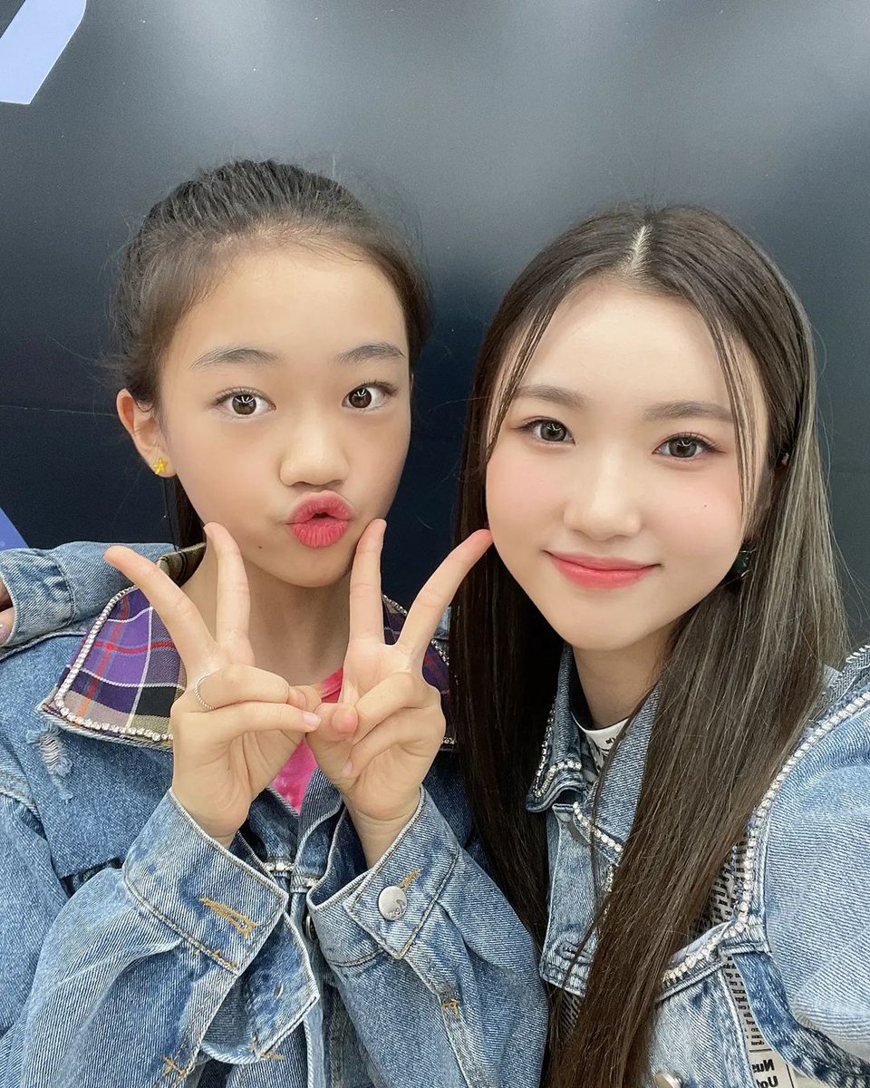picshaeun's tweet photo. Haeun with #TRI_BE members

#HAEUN #NAHAEUN #SMNGG #SMTrainee #SONGSUN #KELLY #JINHA #HYUNBIN #JIA #SOEUN  #MIRE https://t.co/2BbvwOnP4U