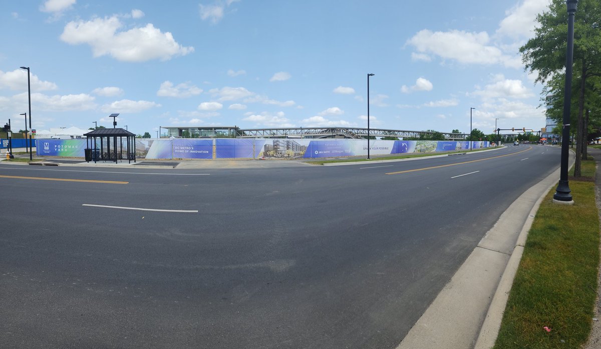 I went again and took this panoramic photo of the station. It's very big #PotomacYard #PotomacYardMetro