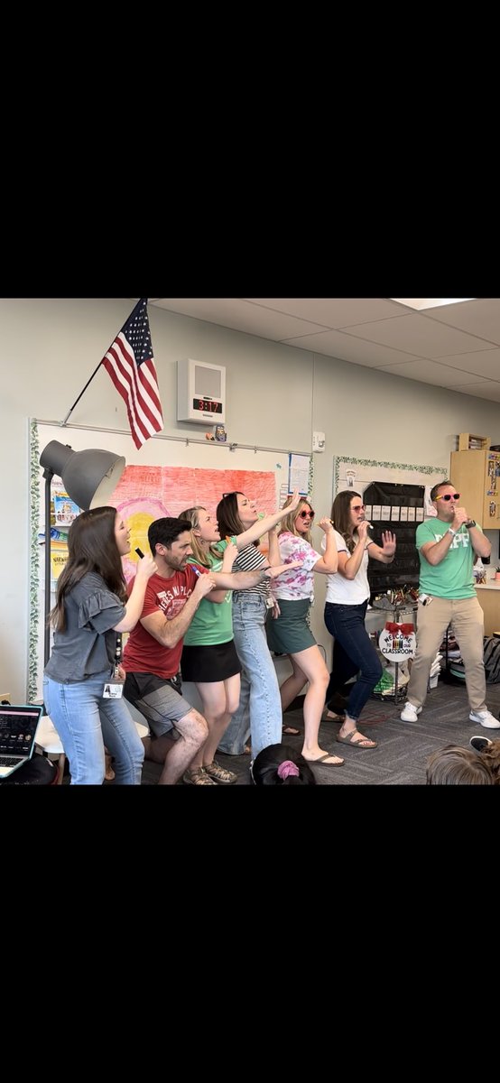 Mrs. Parrett tweet media