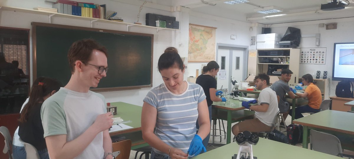 Having a fun time with my  <a href="/UniofNewcastle/">Newcastle University</a> PhD student <a href="/RyanMicroBio/">Dr. Ryan Thompson</a> at <a href="/IESALGUADAIRA/">IES ALGUADAIRA</a> in Spain!! He is having an research internship with us in <a href="/inoculant_ifapa/">Inoculant Ifapa</a>