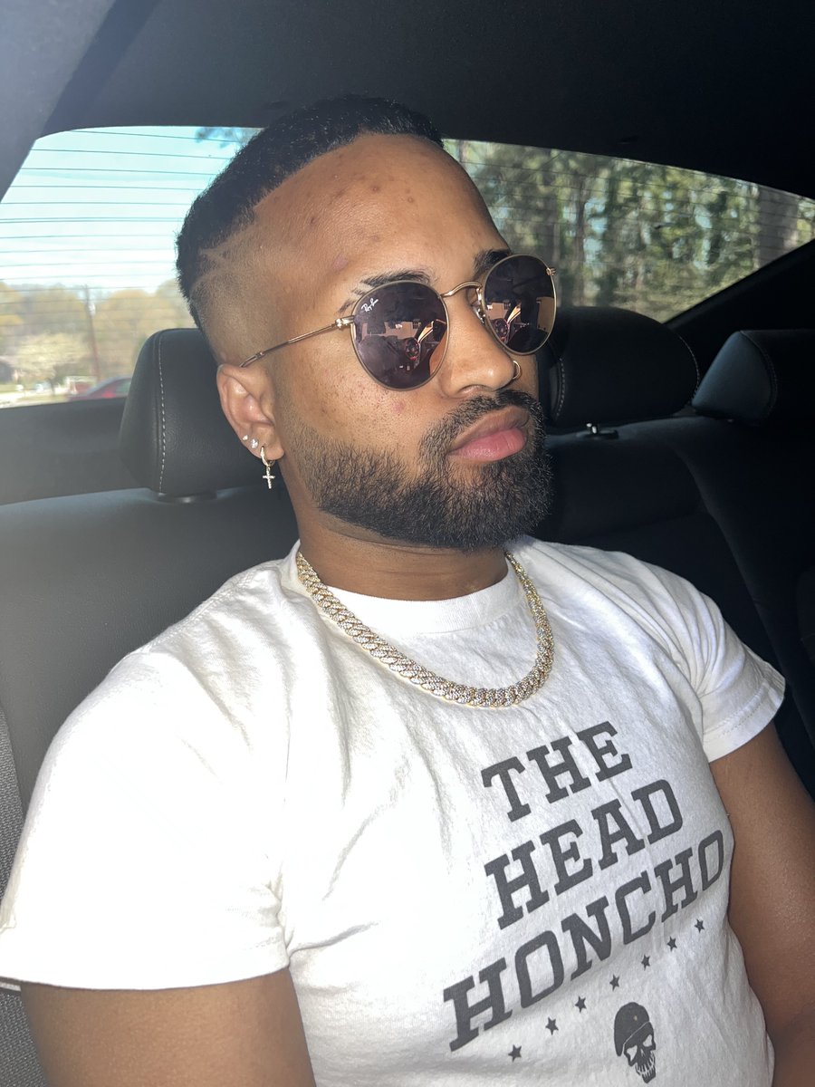 cesareign's tweet photo. Everyday you have a choice. You can continue down the same old road you’re on, or you can be heroic and go down an epic one. It’s better to live one day as a lion than 100 years as a sheep. Is that Understood !? https://t.co/4ABVgxEZ51