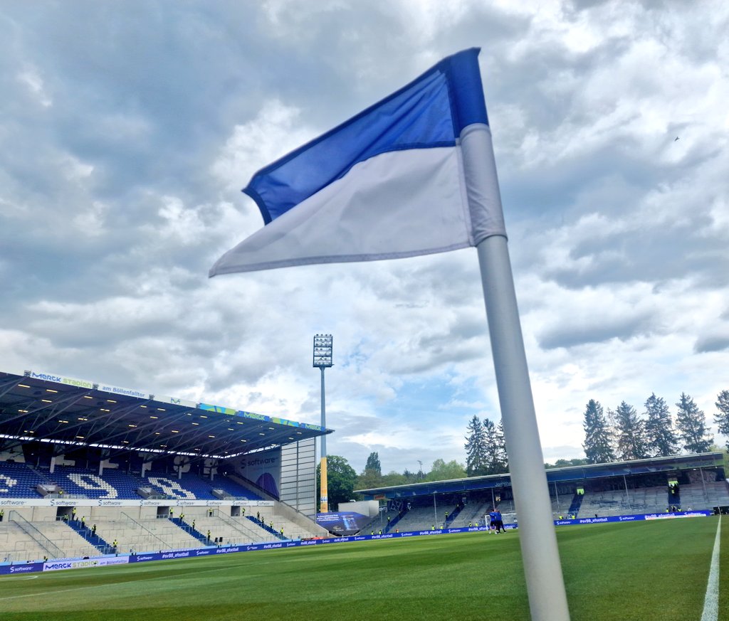 Gibt nicht viel zu sagen heute.
Auf geht's!
NUR DER SPORTVEREIN!
💙🤍⚜️💙🤍
.
#SVDfcm #lilien #sv98