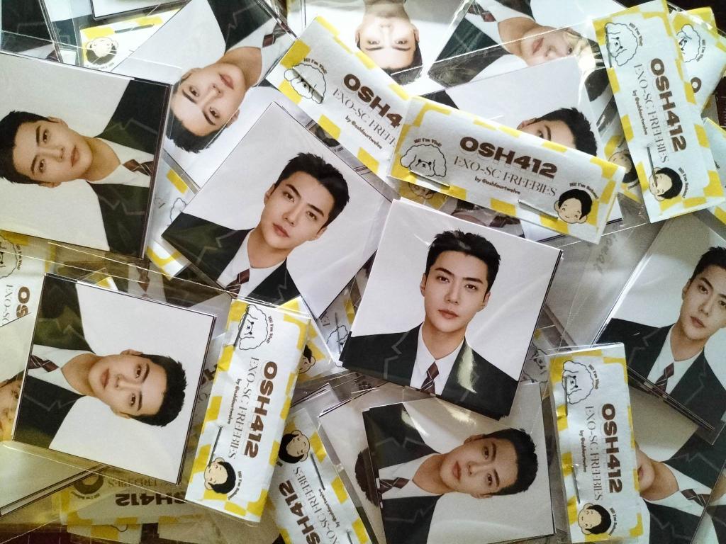 oshfourtwelve's tweet photo. fan support for #EXOSCinMNL by @oshfourtwelve 💛

hi! i'll give out some sechan chip bags, pins, banners, stickers, &amp; ID photo for fancon tomorrow! 💛

- mbf
- like &amp; rt (must show proof tom)
- time and loc: TBA
- 1:1
open for trades, just dm 🤲🏻

#EXOSCinManila #EXOSC_BackToBack https://t.co/QhtZFku5Ti