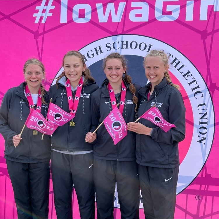 🚨🚨1A STATE CHAMPS🚨🚨
Distance Medley with a time of 4:10.65!!! 🥇🥇🥇🥇
Congratulations Aubrey. Emily, Courtney and Noelle!!! 🎉🎉🎉 
First girls relay title in school history!!
#gowarriors