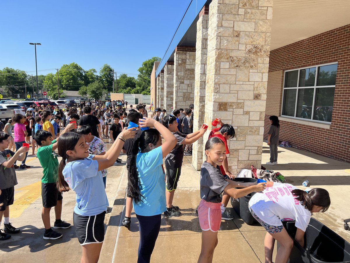 Carissa Clayton tweet media