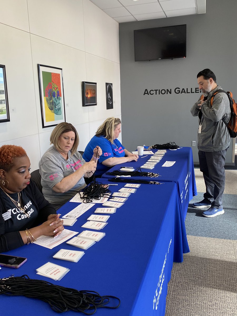 Thank you to our welcome speakers Dr. Morales and our Chancellor, Dr. LaBlanc for #CancasConnect at <a href="/TCCollege/">TarrantCountyCollege</a>. It’s a great day to learn with <a href="/Canvas_by_Inst/">Canvas by Instructure</a>. <a href="/PresidntMorales/">Carlos R. Morales, Ph.D.</a>