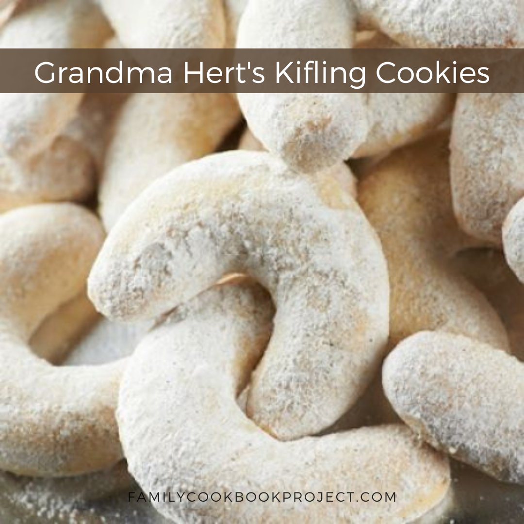 This recipe for Grandma Hert's Kifling Cookies is from the 150 Family Favorites Cookbook, one of the cookbooks created at FamilyCookbookProject.com.

familycookbookproject.com/recipe/2461949…

 #familycookbook #cookies #christmascookies #cookierecipes #familycookierecipes #kiflingcookies