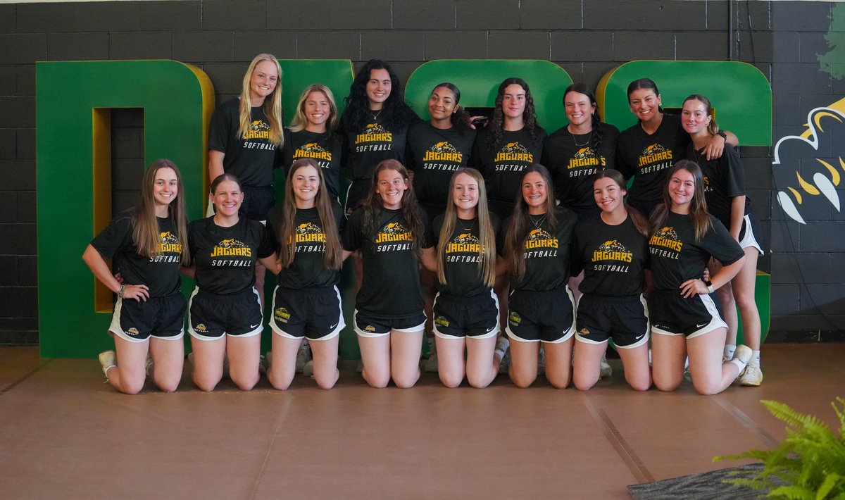 dacc_athletics's tweet photo. #9 seed for the 𝙗𝙞𝙜 𝙙𝙖𝙣𝙘𝙚.

@daccwsb @NJCAASoftball @NJCAA 

#danvillejaguars | #njcaa https://t.co/8PbHUhYATr