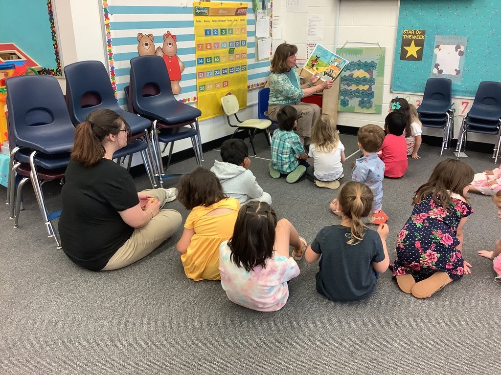 CPACTC's tweet photo. Final #preschool day and #endofyear #prekpicnic celebrations with students families @cpactc #opportunitiesunlimited #childcare #reitzel #franson https://t.co/HrORhpgg0f