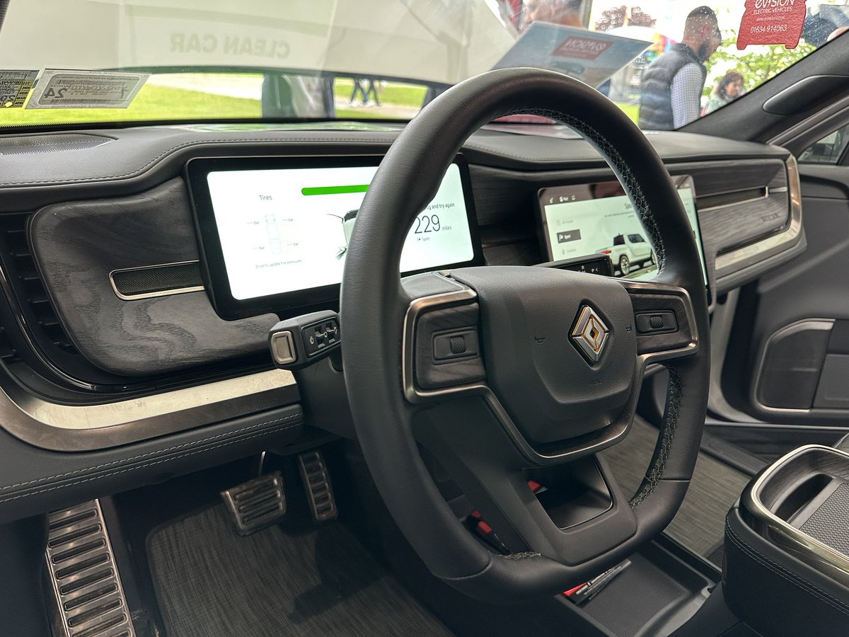 First time seeing the R1T in person <3