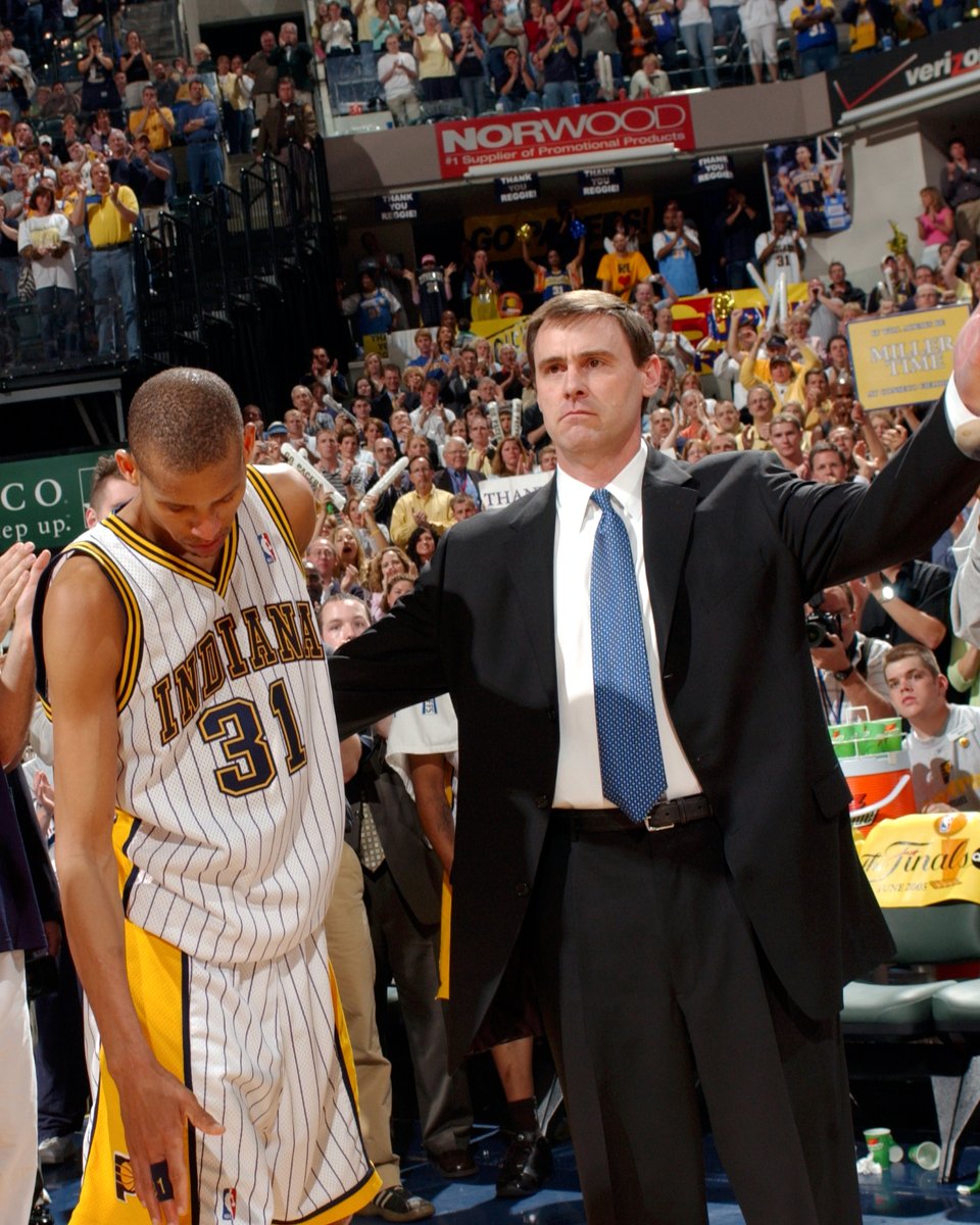 Pacers's tweet image. all 18 seasons in the Blue &amp;amp; Gold.🐐