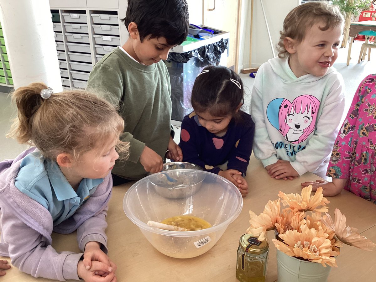 Maidenhill Nursery Class ☀️ tweet media