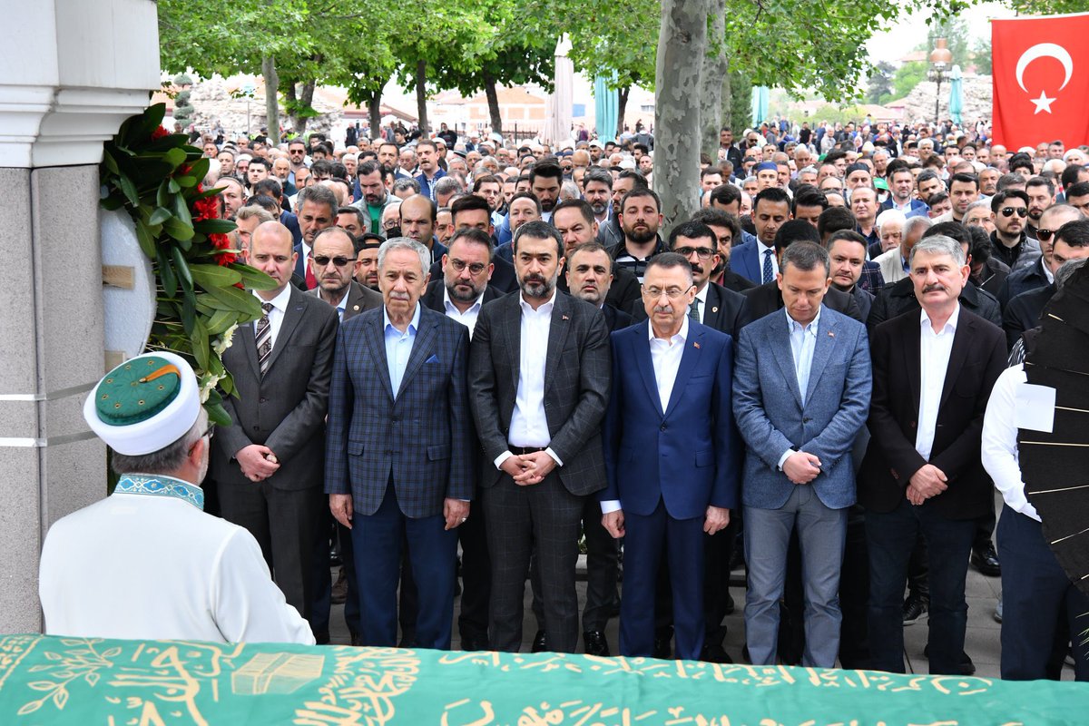 İl Başkan yardımcımız <a href="/omerfarukislam/">Ömer Faruk İSLAM</a> kardeşimin vefat eden babası Mustafa Ethem İslam amcamızı son yolculuğuna uğurladık. 

Rabbim rahmetiyle muamele eylesin mekanı cennet olsun