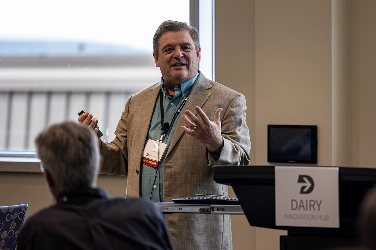 dairy_hub's tweet photo. #FlackbackFriday to yesterday at the Dairy Symposium, hosted at @UWMadison. The Symposium featured speakers from all three Hub campus partners. It was a great day!
@UWMadisonCALS @UWRiverFalls @uwplatteville https://t.co/1brEQjivq2