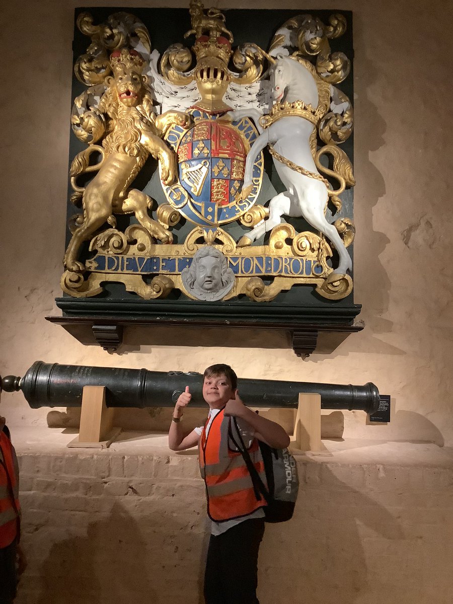 knockhally6's tweet photo. Today we took a train into London and went to visit The Tower of London. 
We saw the Torture Chambers and the Armoury section amongst many other attractions.
Unfortunately, there was an hour wait to see the Crown Jewels, so we were unable to see them this time. @TowerOfLondon https://t.co/1x5eFNdsCE