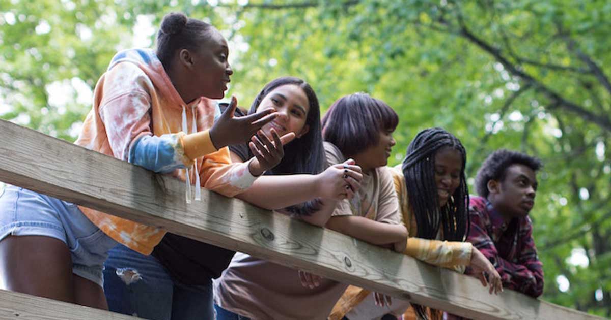 StauntonFarm's tweet photo. The challenges associated with mental health are obviously real and urgent for many teens.

In our May blog, @DrMaryJoPod shares how teens feel about the mental health of their peers:  https://t.co/5jn3H1khSJ. #MHAM2023 #WorkingForMentalWellness https://t.co/hfRU5AufoE