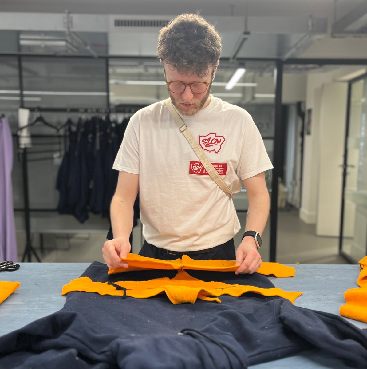 ✂️Upcycle with our team <a href="/Westfieldlondon/">Westfield London</a>. For 2 days, we'll be occupying Westfield White City (Mon 29th May) &amp; Stratford (Thurs 1st June) to teach attendees how to upcycle their clothes using hand stitching and other machine-less techniques.
goodfest.westfield.com
#goodfestival