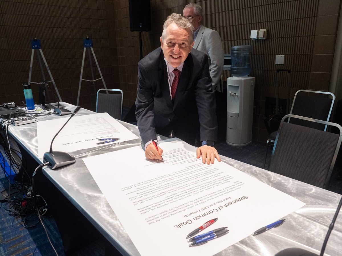 HRSonline's tweet image. Yesterday, #HRS2023 hosted the "2nd World Forum on CIED Follow-Up." HRS, @escardio, @APHRSOfficial &amp;amp; @LAHRSonline1 — all major #CIED vendors &amp;amp; middleware companies — agreed to collaborate on making truly interoperable data streams a reality.

#digitalhealth #EPeeps #globalEP