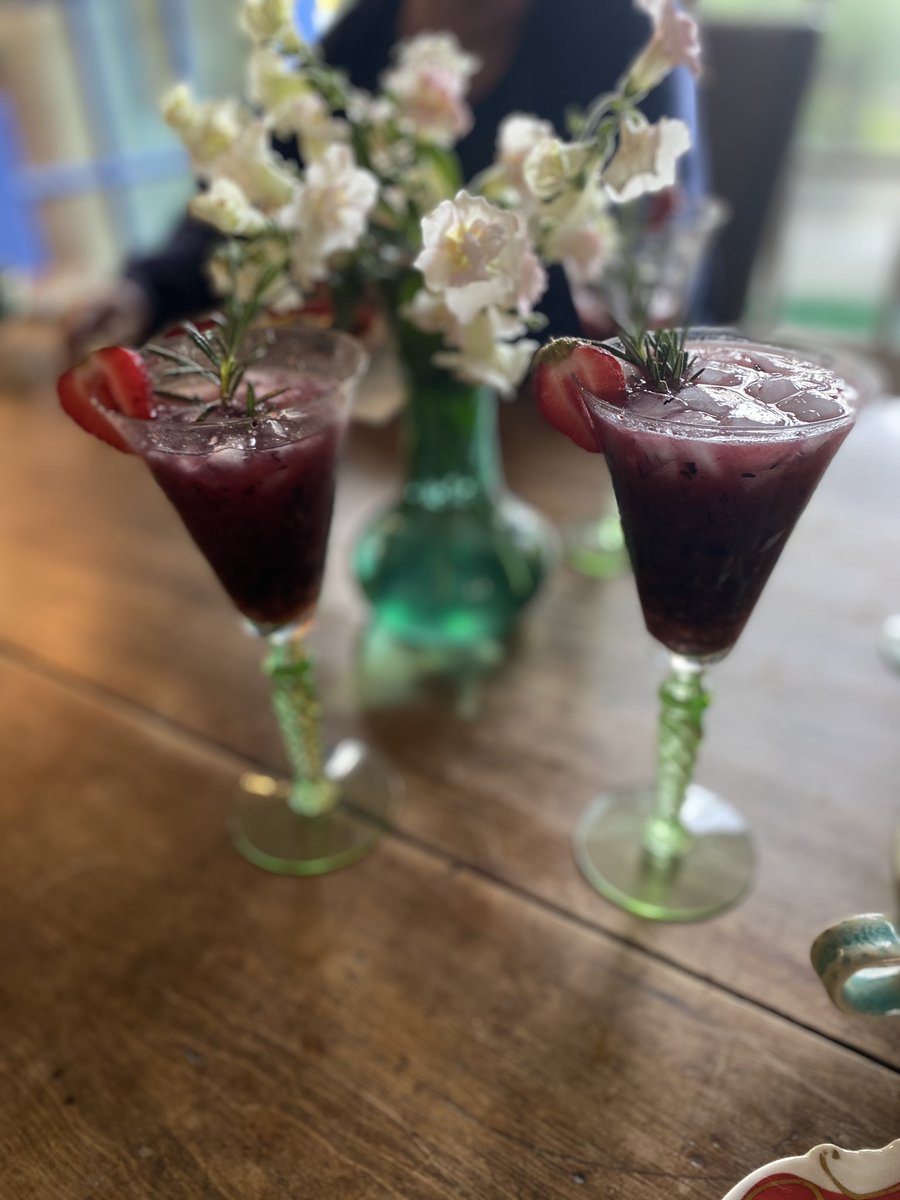 colormecather's tweet photo. Recreated a cocktail I had at Duomo51 in NYC last week… Lost in Rome… so tasty. I may have missed my calling! https://t.co/QlXObnwd8V