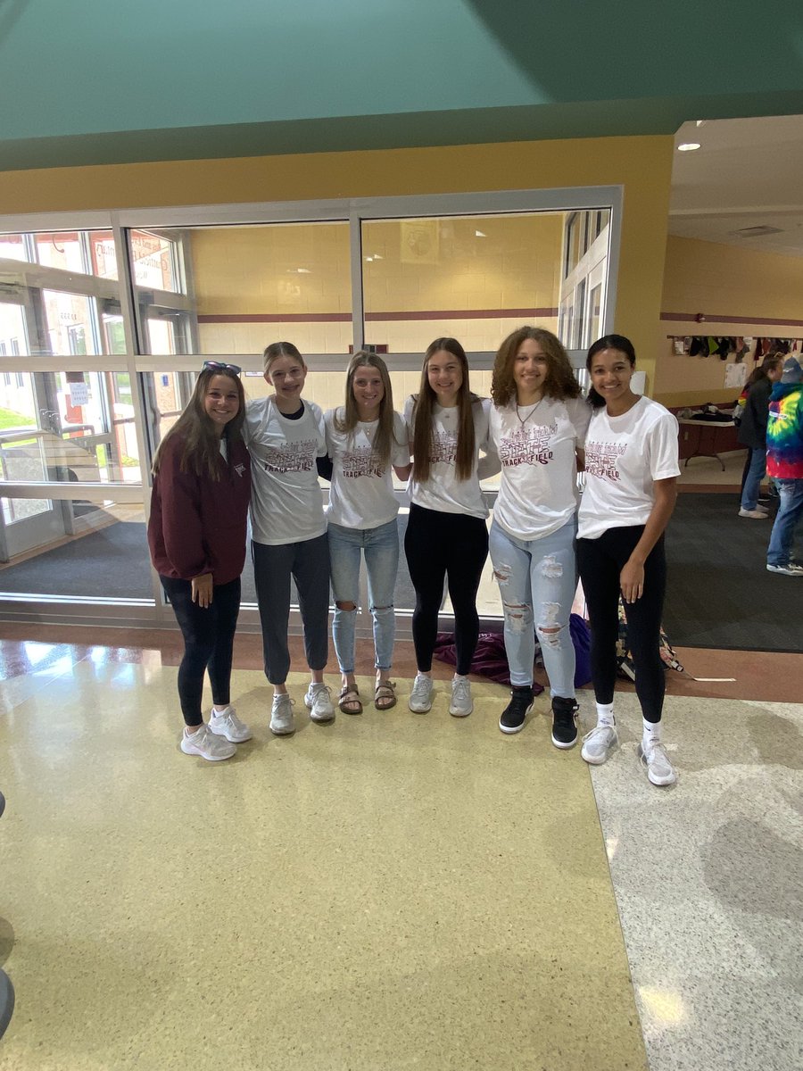 State bound for these girls! Good luck to the Chatfield girls track team as they will compete in the State True Team Meet tomorrow in Stillwater! <a href="/EvyGoldsmith/">evy goldsmith</a> <a href="/LexiKivi/">Lexi Kivimagi</a>