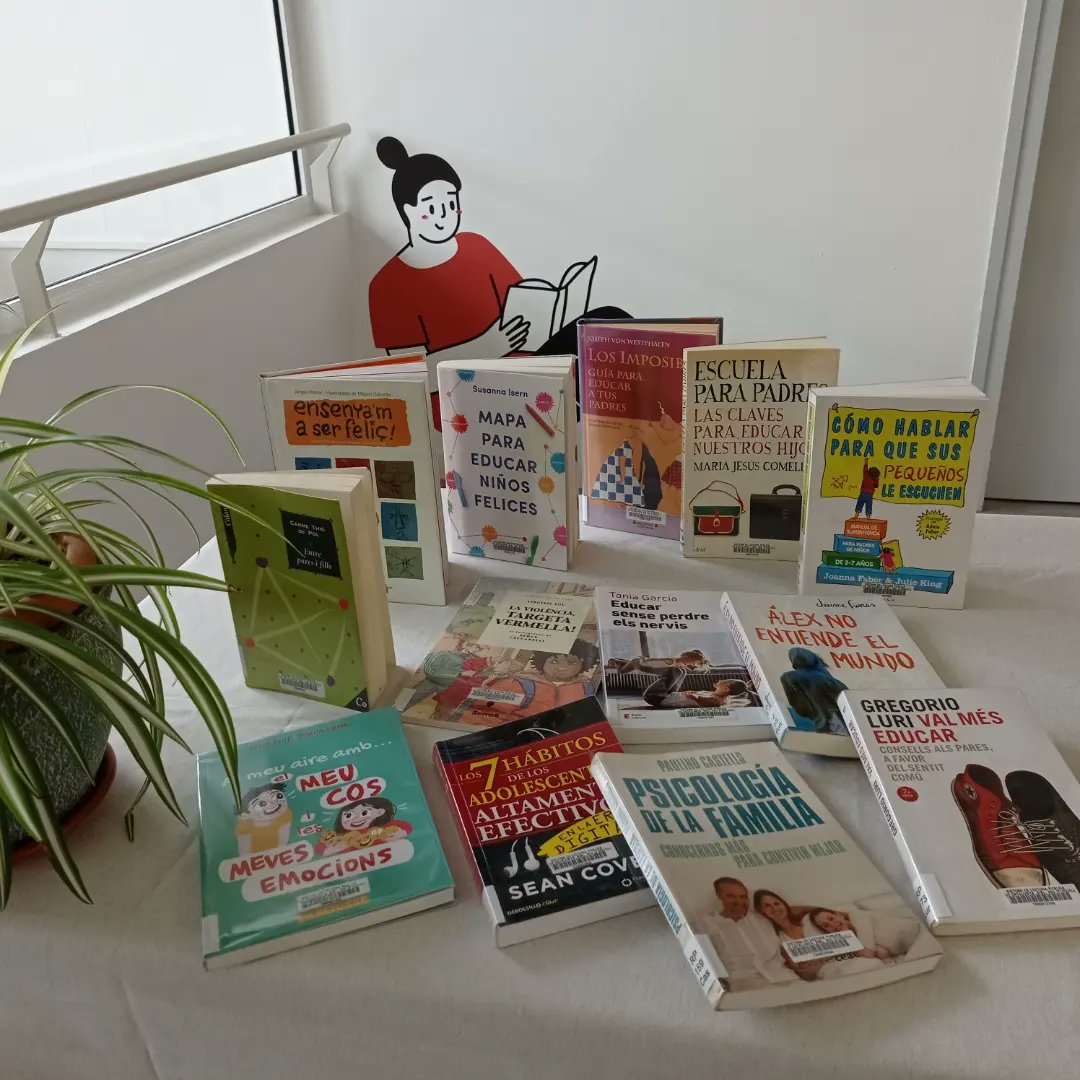 BiblioSeuUrgell's tweet photo. Ahir a la tarda dins les activitats de la #SetmanaFamílies es va fer una xerrada sobre "Gestió Emocional dins la família" a càrrec de Meri Puig del #SOAF
@ajlaseu @bibliotequeslleida @bibliotequescat @culturalaseu #diainternacionalfamilies2023 #CAPAU #SISalturgell #peelaseu https://t.co/jgWFB0bWY2