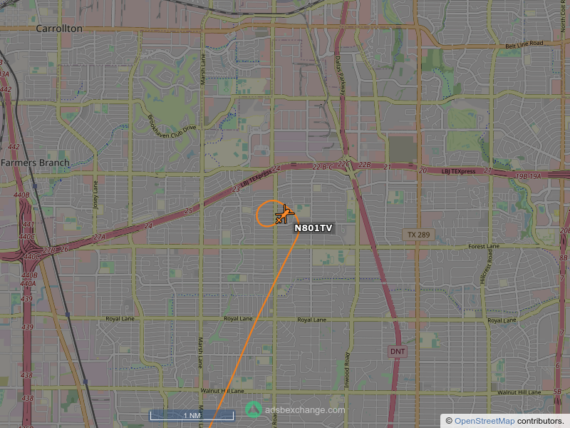 SkyCirclesDFW's tweet photo. N801TV, a Robinson R44, is circling over Oldham, Dallas at 1200 feet, speed 69 MPH, squawking 0404, 0.2 miles from Spec's https://t.co/pZvk4Y9HWb https://t.co/KYQJQ1tN7K