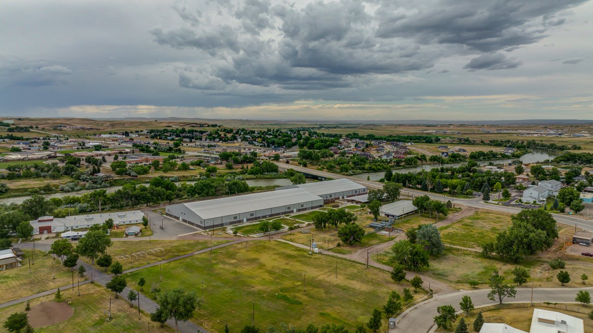 Did you know the Wyoming State Fairgrounds and Event Complex recently purchased an additional 19 acres of land? Our grounds now consists of 137 acres of grassy meadows, meeting and exhibit halls, and arenas.
#wyoming #fairgrounds #eventcomplex