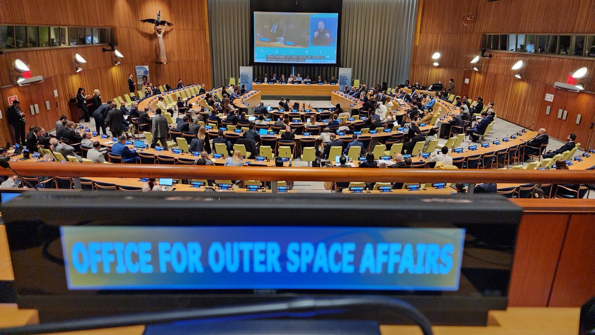 <a href="/UN_SPIDER/">UN-SPIDER</a> is attending the High-Level Meeting on the Midterm Review of the Sendai Framework convened by <a href="/UN_PGA/">Annalena Baerbock</a>🇺🇳 to renew commitments &amp; accelerate the implementation of the Framework.

📢The message is clear - a lot remains to be done to achieve the agreed goals.

🧵1/3