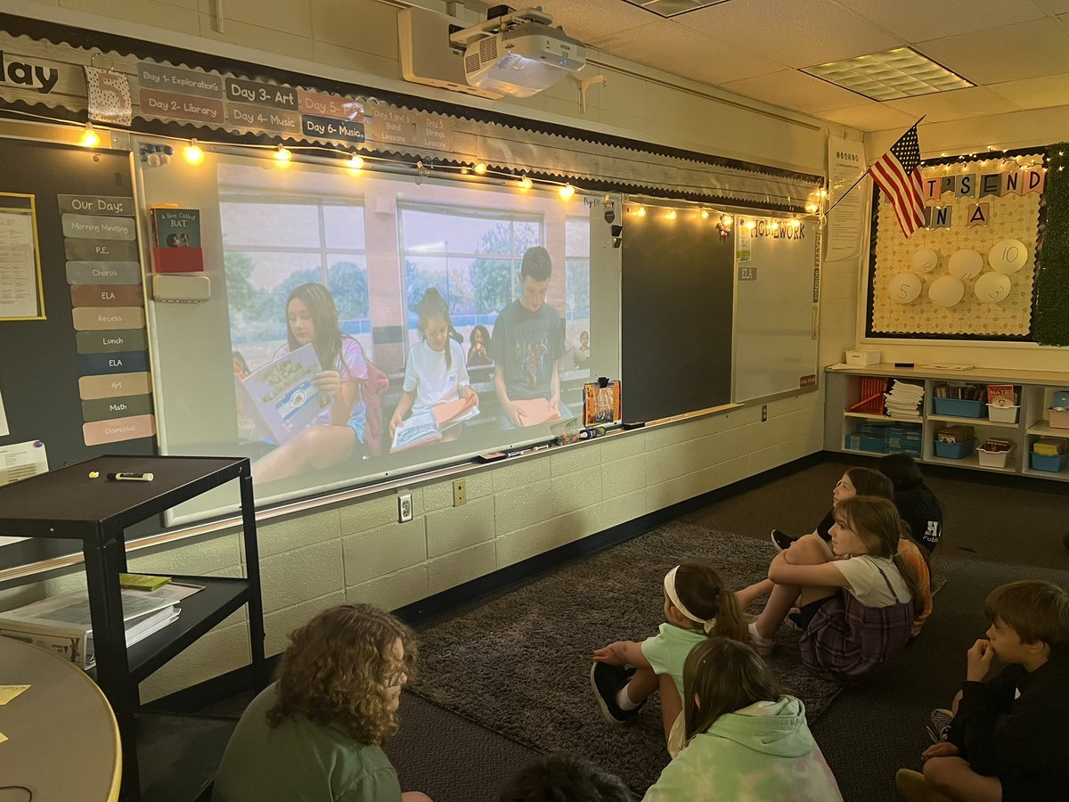 MissPetrosky's tweet photo. End of year SOAR project using @WeVideoEdu! #GRpride #CVLiteracy https://t.co/8wgAsAaKnH