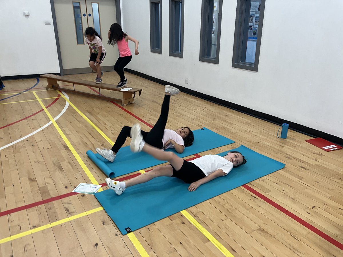 Broomhouse Primary 5 tweet media