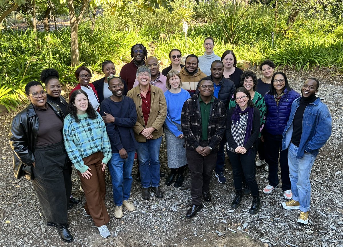 Imidibaniso (SU Centre for Science Communication) tweet media