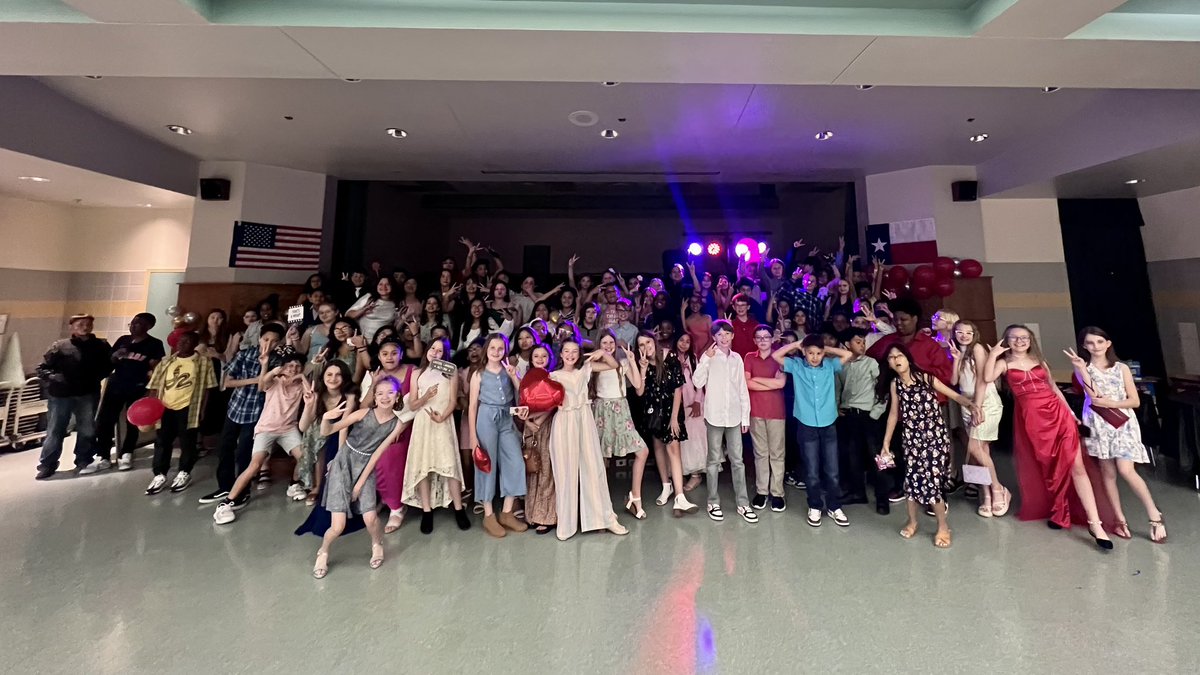 The 5th grade dance was a big hit! <a href="/D_Flowers3/">Darius</a> <a href="/sgttxaggie/">Lisa castro</a> <a href="/vanderson_mrs/">Mrs. Anderson</a>