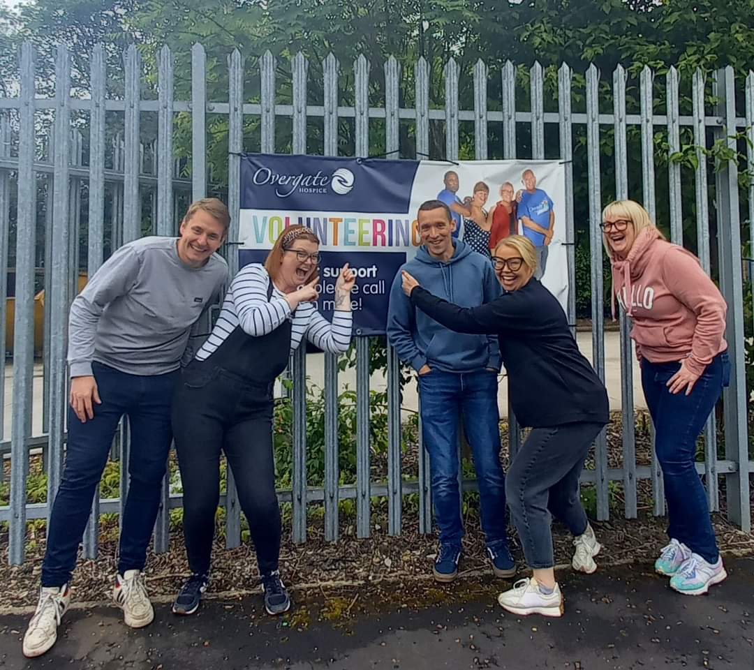A great day volunteering at the @OvergateHospice donation centre in Elland with my @PwC_UK Sales and Marketing colleagues for #PwCOFOD thank you Paul, Suzanne, Graham and the team for making us so welcome