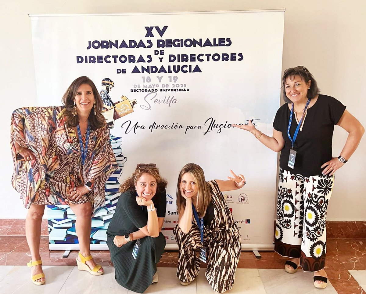 cepcastilleja's tweet photo. AGRADECER 👏al equipo de trabajo de #UnaDirecciónParaIlusionarte lo fácil que ha sido trabajar y organizar estas jornadas con ell@s, especialmente a Mati, Jorge, Azucena, Lidia y Rocío @asadipre @FormacProfAnd @EducaAnd https://t.co/Su3d6CkxYt