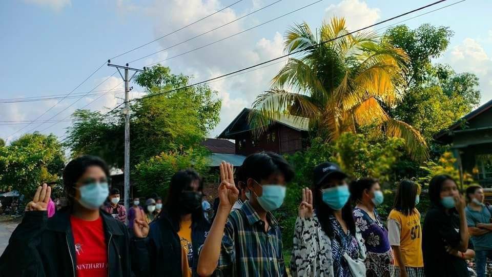 An anti-military marching strike was rallied and demonstrated today in Launglon Township to defy military rules.  #2023May19Coup #Japan4MyanmarRevolution #MyanmarCauseisGlobalCause #WhatsHappeningInMyanmar