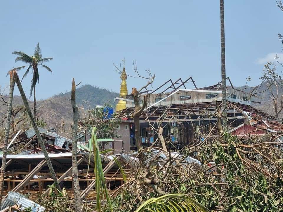 It is reported that over 2000 livestocks were killed in the storm Mocha in Yathaetaung tsp, Rakhine state on 14th May.
#2023May19Coup #Japan4MyanmarRevolution #MyanmarCauseisGlobalCause #WhatsHappeningInMyanmar