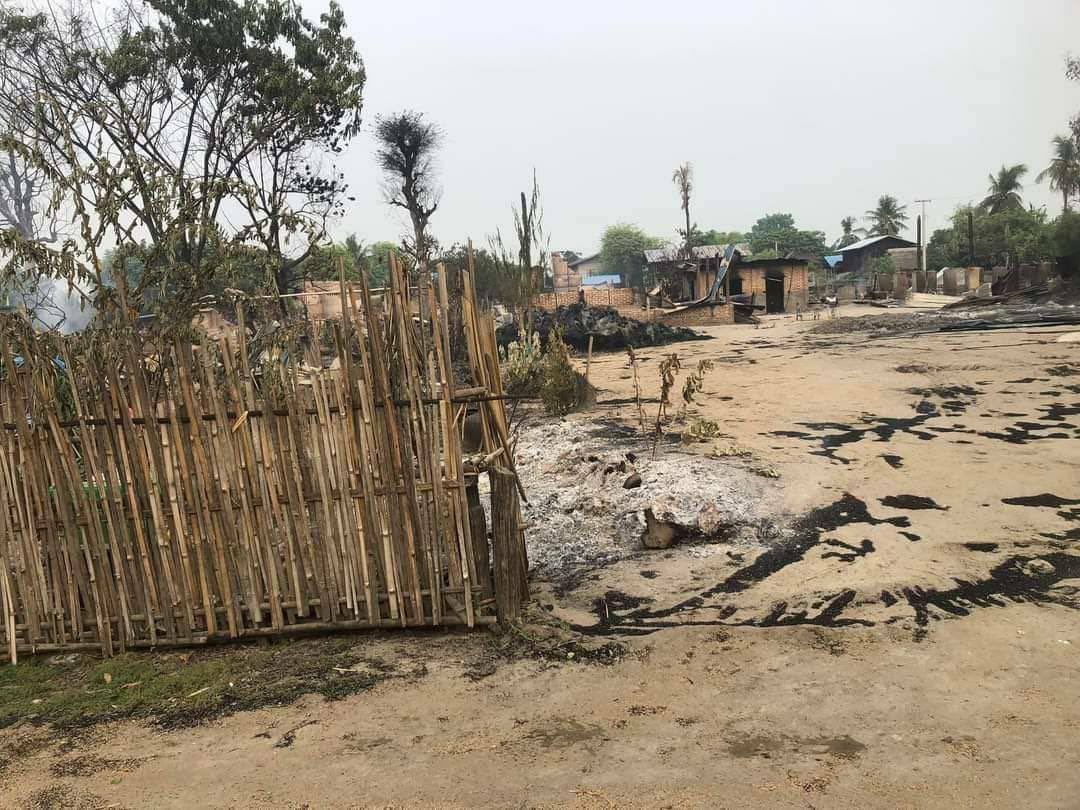 Nearly 50 local residents were abducted and some residential properties were burnt down by junta soldiers in their raid to Kantharkone village, ShweBo tsp, Sagaing division yesterday. #2023May19Coup #Japan4MyanmarRevolution #MyanmarCauseisGlobalCause #WhatsHappeningInMyanmar