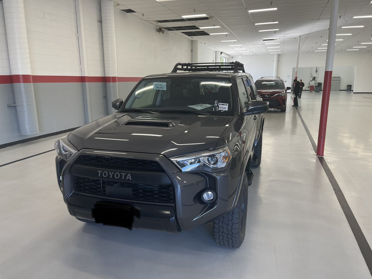 OpenRoadAC's tweet photo. Congratulations Mike on your new ride! 2022 Toyota 4Runner TRD PRO
#openroad #openroadac #openroadautoconcierge #easycarbuying #deliveredtoyourdoor #bestautobroker #autobrokernearme #autoconcierge #toyota #4Runner https://t.co/jdUSsljHlq