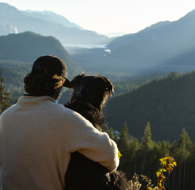 dhdev_info's tweet photo. Summit world-class mountains while enjoying the spectacular views of Squamish 🏔️

The Sea to Sky lifestyle is waiting for you 😎 https://t.co/s6iSvGdSYk