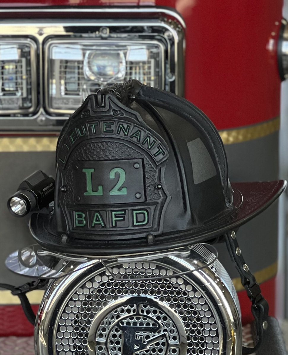 Phenix Fire Helmets tweet media