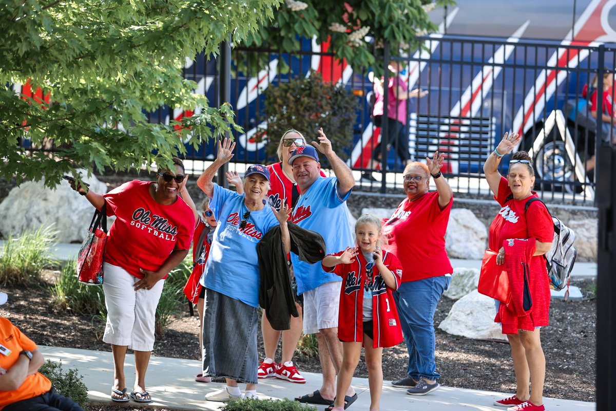 OleMissSoftball's tweet photo. #RebelNation in the house! https://t.co/mGPt9zigaE