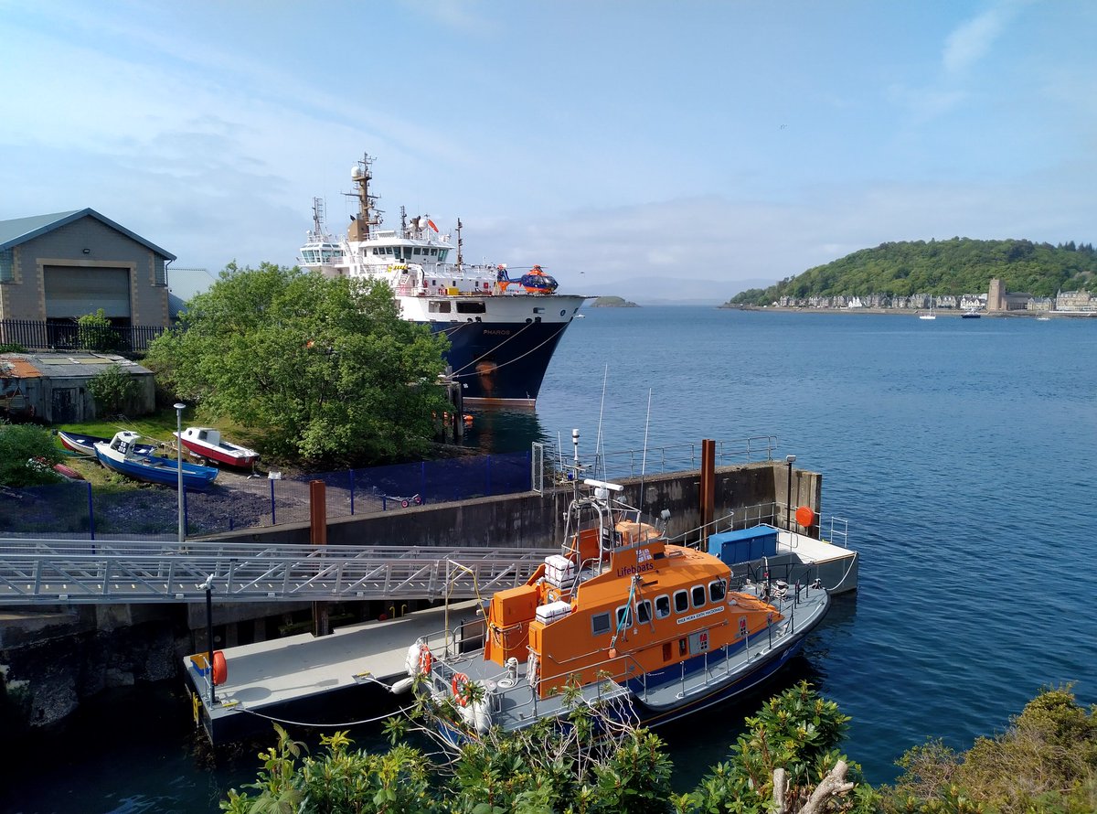 lioaryn's tweet photo. Celebrating Franklin Expedition Day by looking at boats https://t.co/alpFlYpVpg