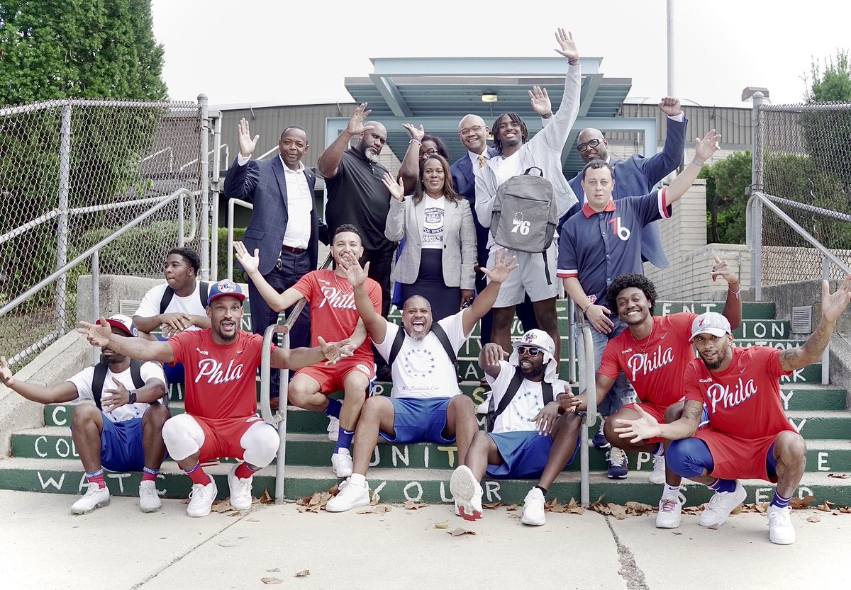 sixers: RT @SIXERSSTRONG: Tyrese has been supporting youth in the community all year long.  With his Tyrese Maxey Foundation , some of his initiatives include:
💙 Free summer basketball camps for over 500 youth
💙 School supplies for over 300 students
…