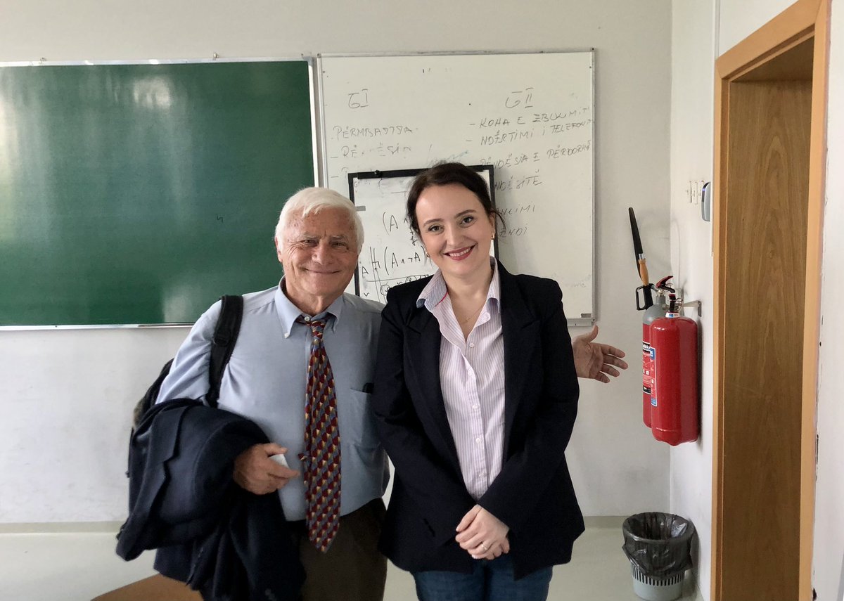 Edhe një takim me vlerë para finalizimit të Planit për Siguri në shkolla 🏫. Nder me marrë këshilla nga Profesori i Uni të Jerusalemit, Rami Benbenishty, ekspert global për siguri në shkolla. Shembuj të suksesshëm në Izrael/SHBA, që të kemi një plan gjithëpërfshirës e afatgjatë.