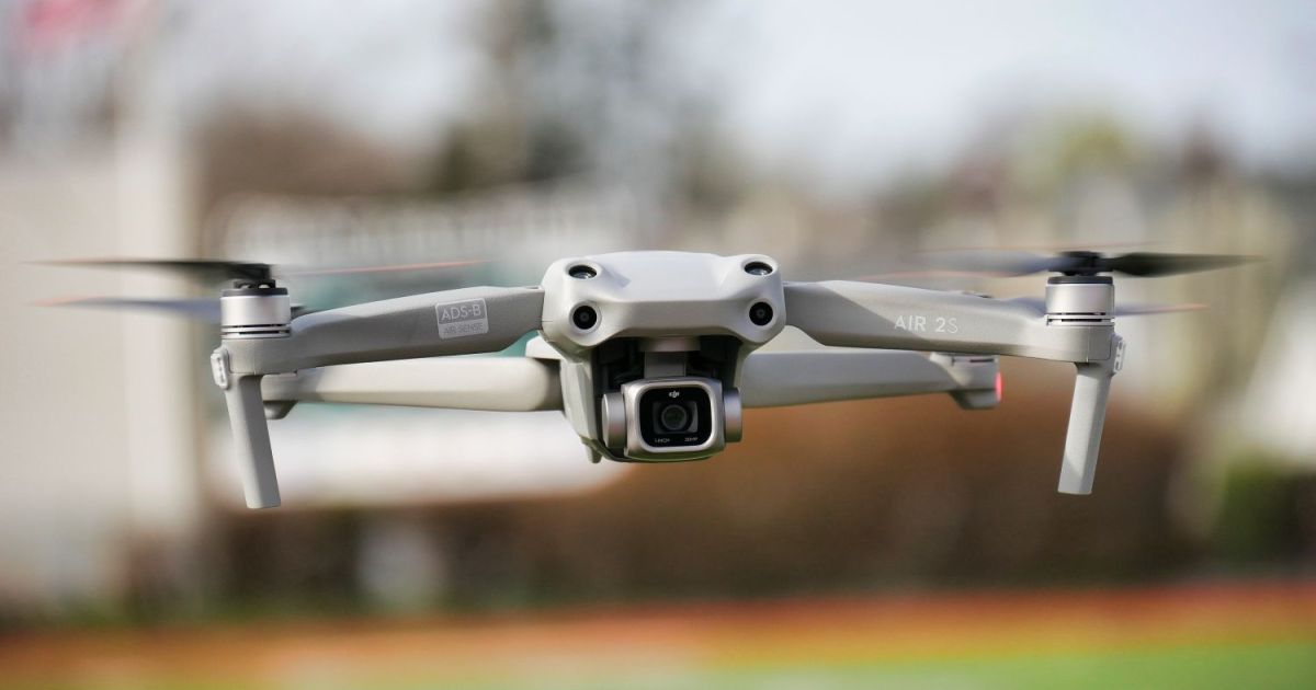 farashod's tweet photo. The DJI Air 2S drone just got an unprecedented price cut https://t.co/vdFQDxhpW4 https://t.co/2grwtgcpZy