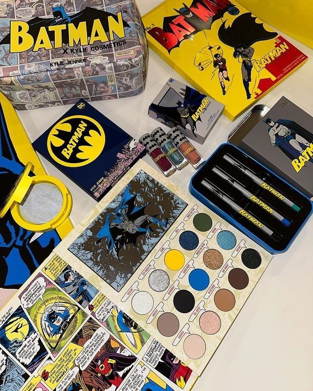 i2kylie's tweet photo. Kylie Cosmetics x Batman limited edition https://t.co/iC8CxfT401